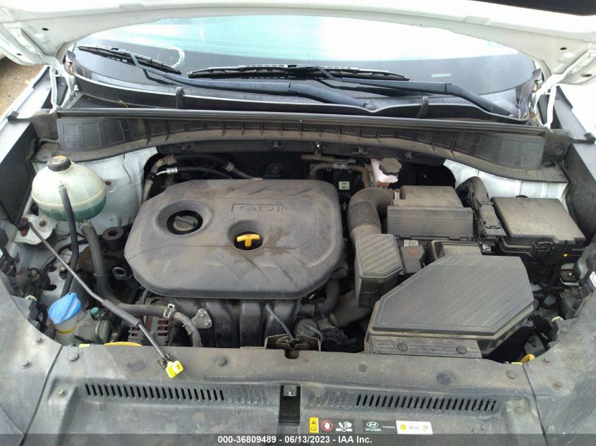 2017 HYUNDAI TUCSON SE PLUS - KM8J33A41HU420378