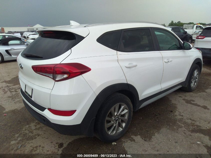 2017 HYUNDAI TUCSON SE PLUS - KM8J33A41HU420378