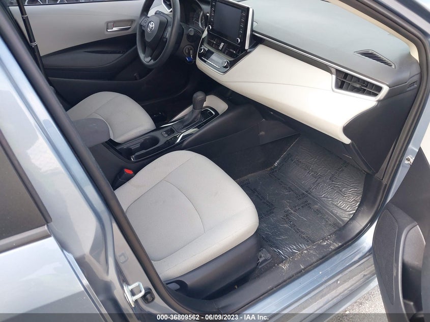 VIN 5YFEPRAE5LP063279 2020 TOYOTA COROLLA LE