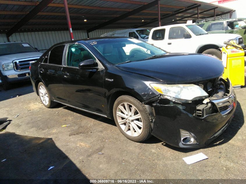 2014 TOYOTA CAMRY HYBRID LE/XLE/SE LIMITED EDITION - 4T1BD1FK5EU138947
