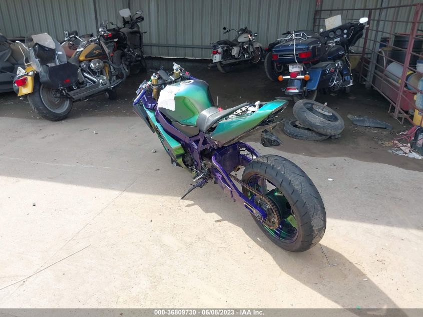 2004 SUZUKI GSX-R600 K - JS1GN7CAX42106635