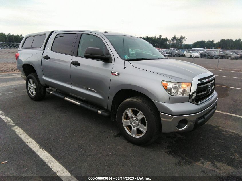 2013 TOYOTA TUNDRA 4WD TRUCK - 5TFDY5F11DX295243