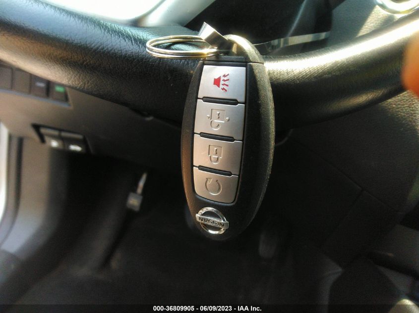 2017 NISSAN ROGUE SV - JN8AT2MT1HW151728