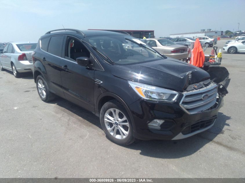 2018 FORD ESCAPE SE - 1FMCU9GD9JUC49563