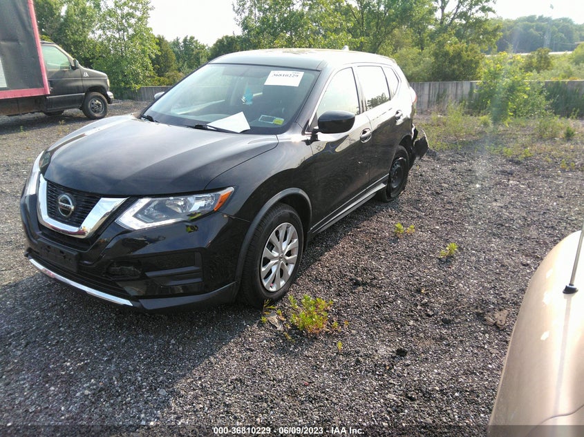 VIN KNMAT2MV3JP592094 2018 NISSAN ROGUE S