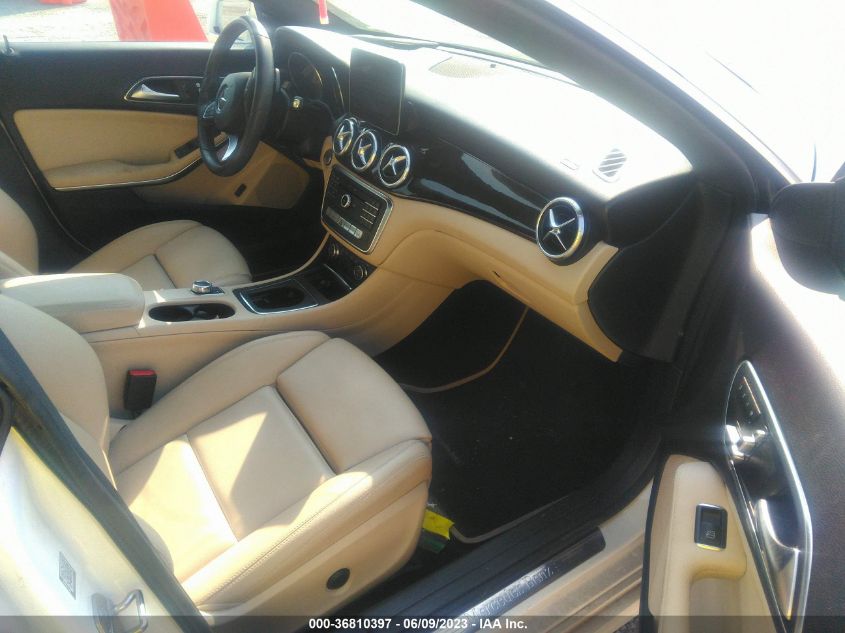 2018 MERCEDES-BENZ CLA 250 - WDDSJ4EB1JN650635