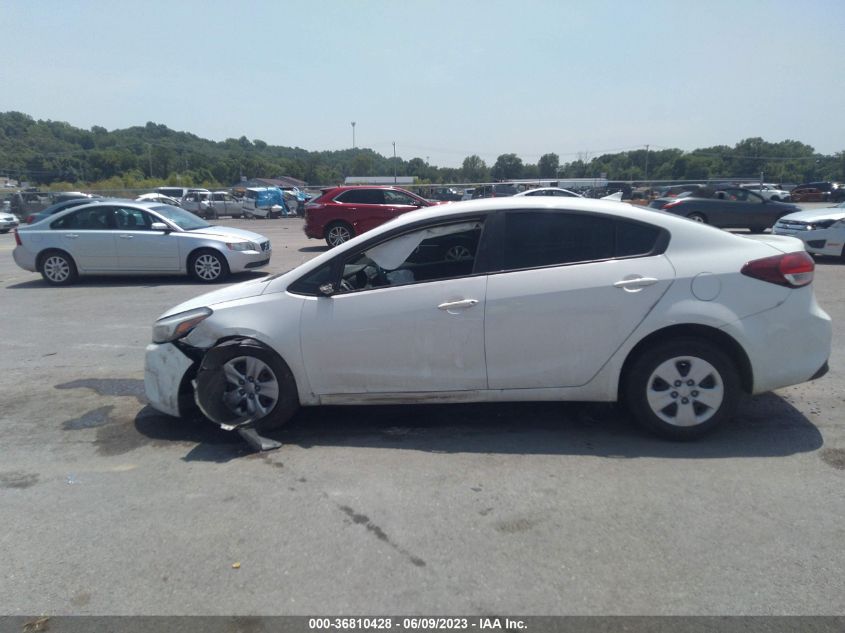 2018 KIA FORTE LX - 3KPFK4A70JE214549