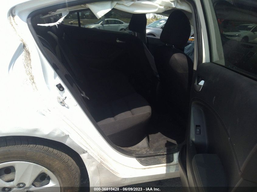 2018 KIA FORTE LX - 3KPFK4A70JE214549