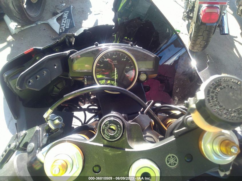 2012 YAMAHA YZFR6 JYARJ16E6CA023595