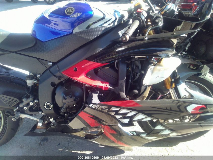 2012 YAMAHA YZFR6 JYARJ16E6CA023595