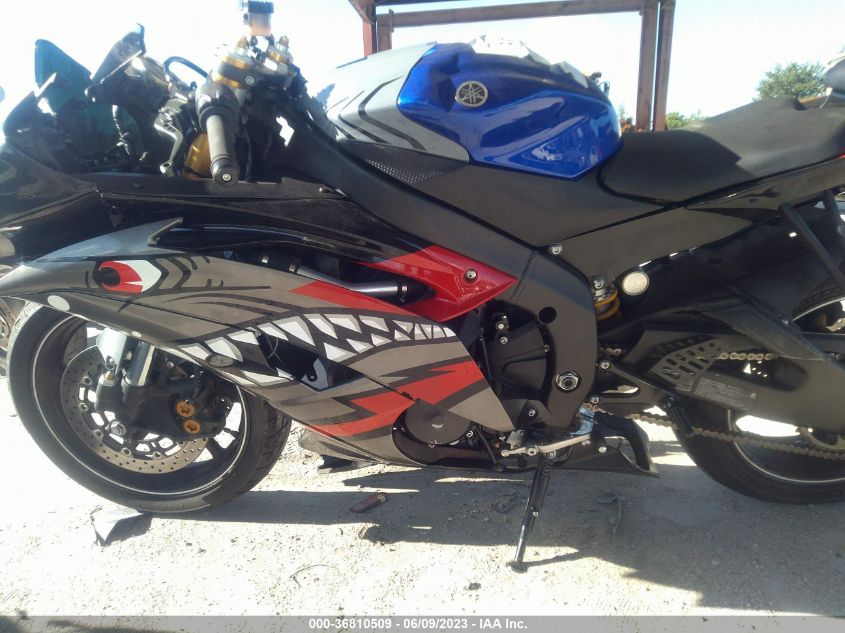 2012 YAMAHA YZFR6 JYARJ16E6CA023595
