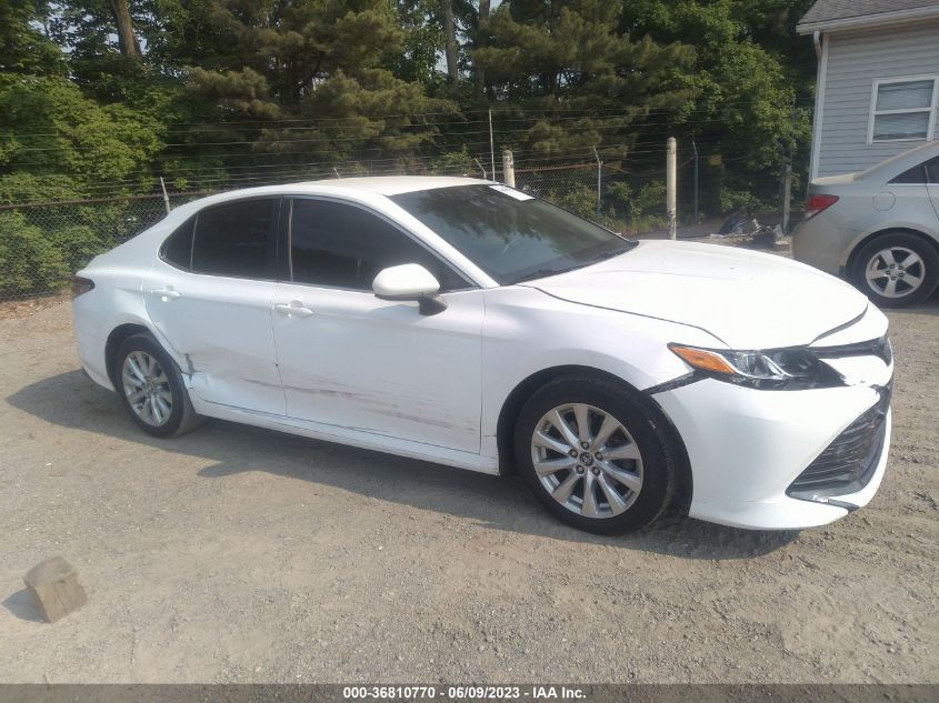 2018 TOYOTA CAMRY L/LE/XLE/SE/XSE - 4T1B11HK2JU036389