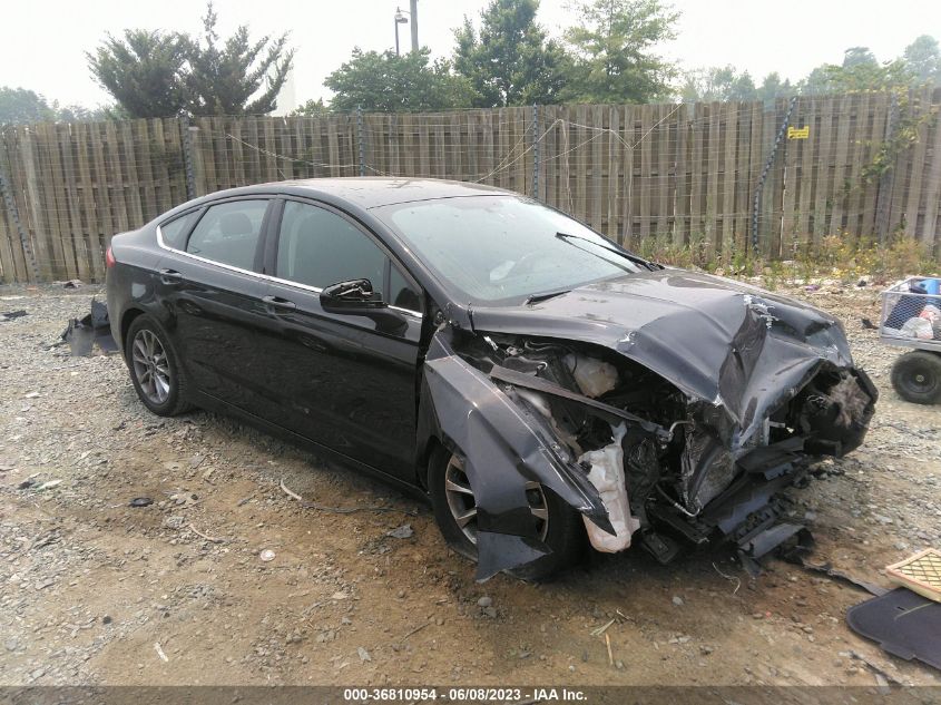 2017 FORD FUSION SE - 3FA6P0H77HR396811