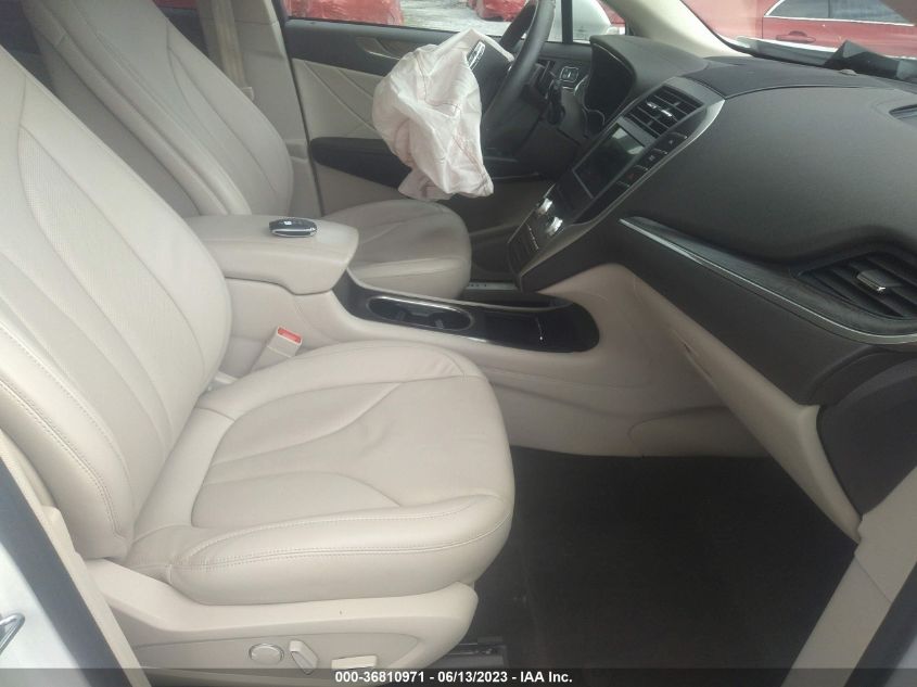 2017 LINCOLN MKC RESERVE - 5LMCJ3C99HUL49547