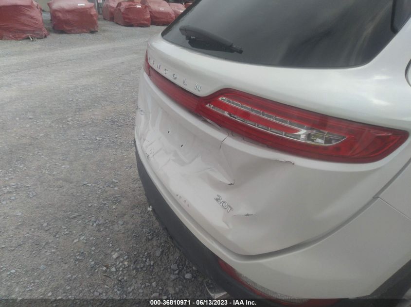 2017 LINCOLN MKC RESERVE - 5LMCJ3C99HUL49547