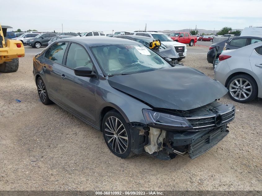 2015 VOLKSWAGEN JETTA SEDAN 1.8T SPORT - 3VWD17AJ7FM220821