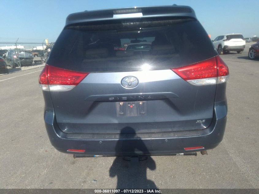 5TDYK3DC7ES459081 2014 TOYOTA SIENNA - Image 16