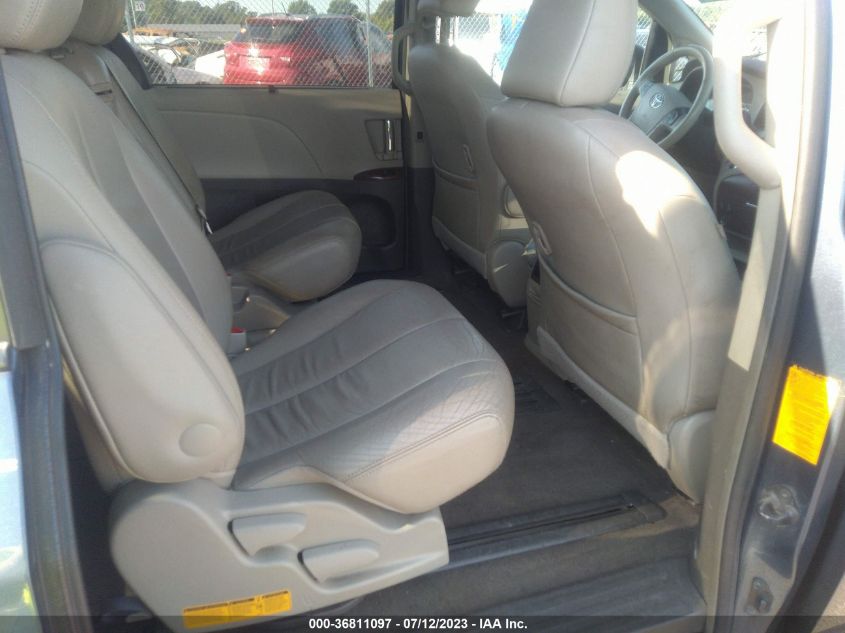 5TDYK3DC7ES459081 2014 TOYOTA SIENNA, photo no. 8