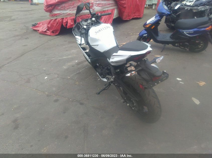 2023 KAWASAKI EX400 - JKAEXKH15PDAM9575