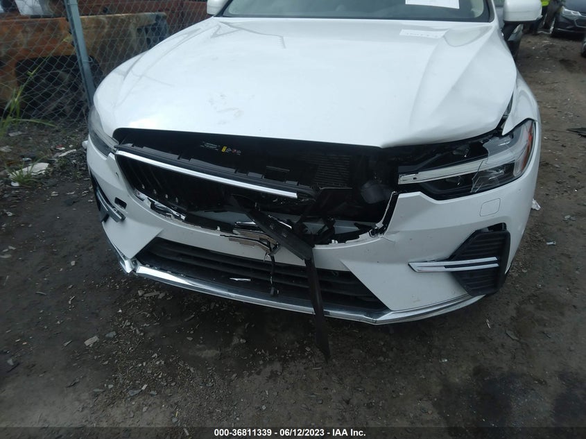 2022 VOLVO XC60 INSCRIPTION VIN: YV4L12DL5N1064169