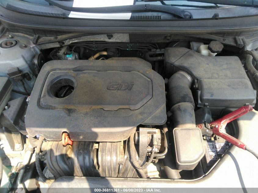 2015 HYUNDAI SONATA 2.4L SE - 5NPE24AF4FH087620