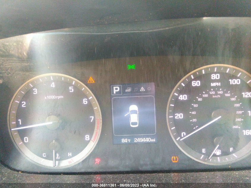 2015 HYUNDAI SONATA 2.4L SE - 5NPE24AF4FH087620