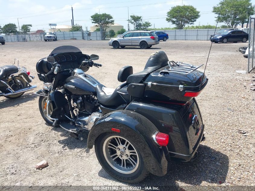 2015 HARLEY-DAVIDSON FLHTCUTG TRI GLIDE ULTRA 1HD1MAL17FB859049