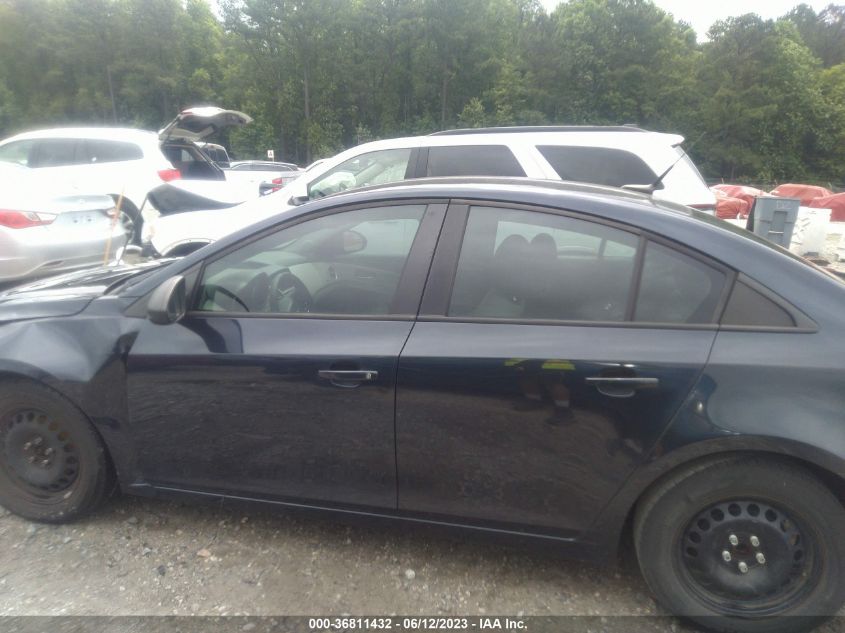 2014 CHEVROLET CRUZE LS - 1G1PA5SH6E7159401