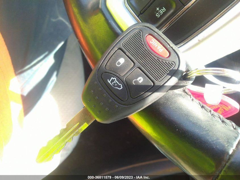 2013 CHRYSLER 200 TOURING - 1C3CCBBB5DN688993