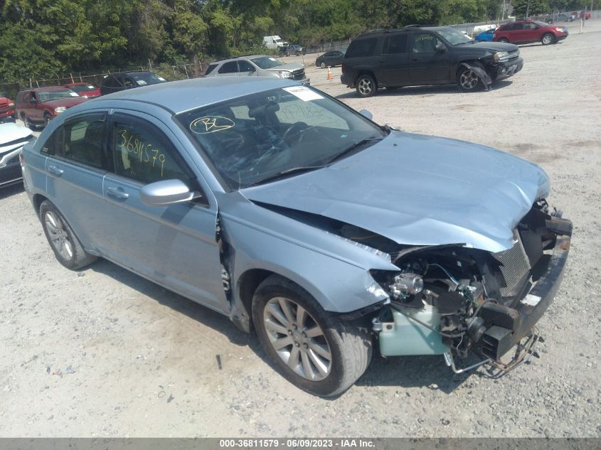 2013 CHRYSLER 200 TOURING - 1C3CCBBB5DN688993
