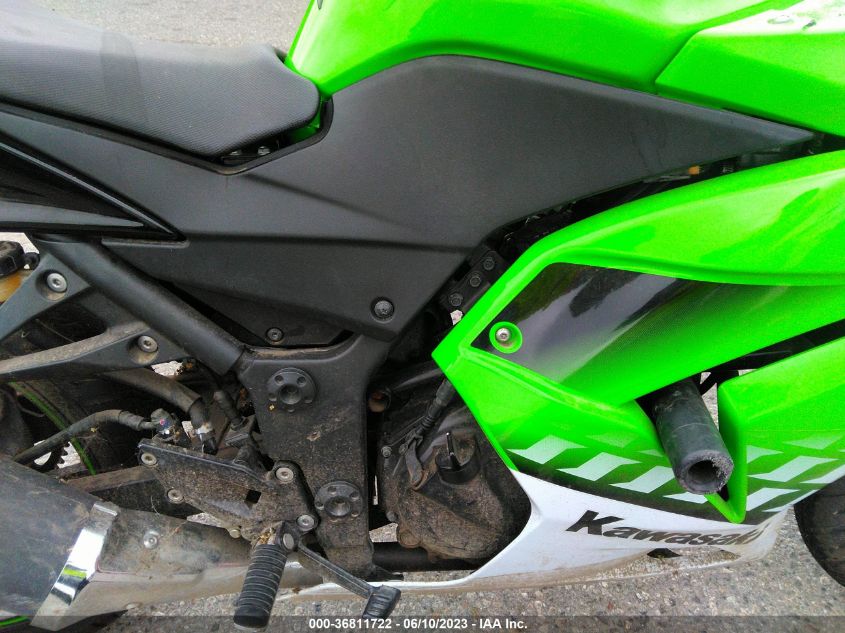 2010 KAWASAKI EX250 J JKAEXMJ17ADA59425