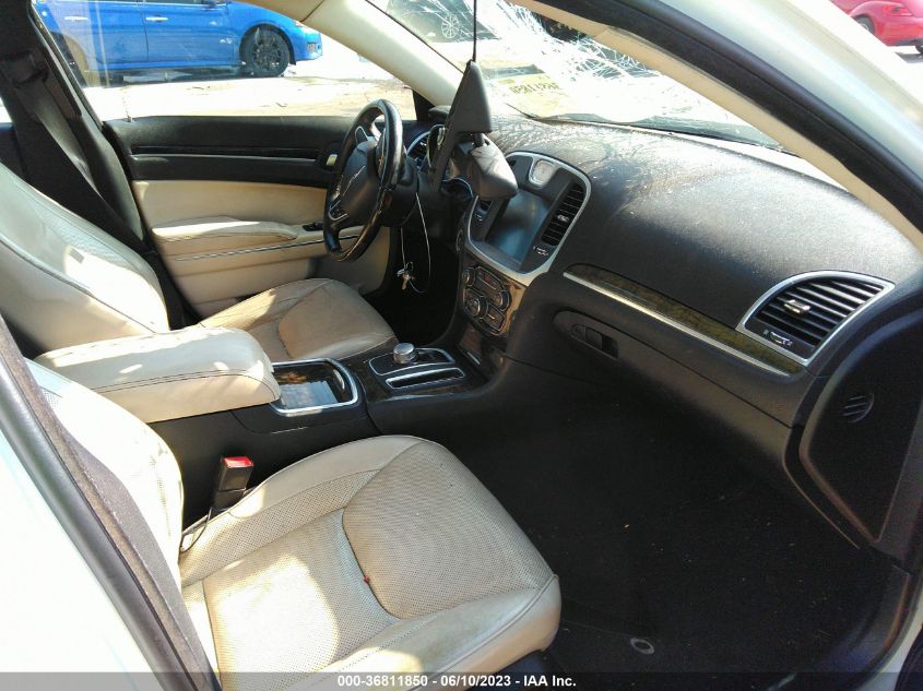 2016 CHRYSLER 300 300C - 2C3CCAEG6GH216588