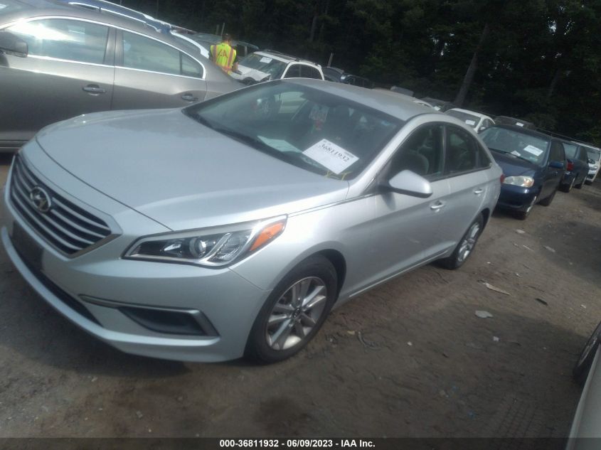 2016 HYUNDAI SONATA SE - 5NPE24AF8GH404770