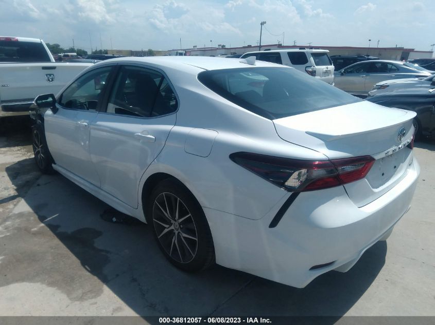 2022 TOYOTA CAMRY SE - 4T1G11AK0NU643896