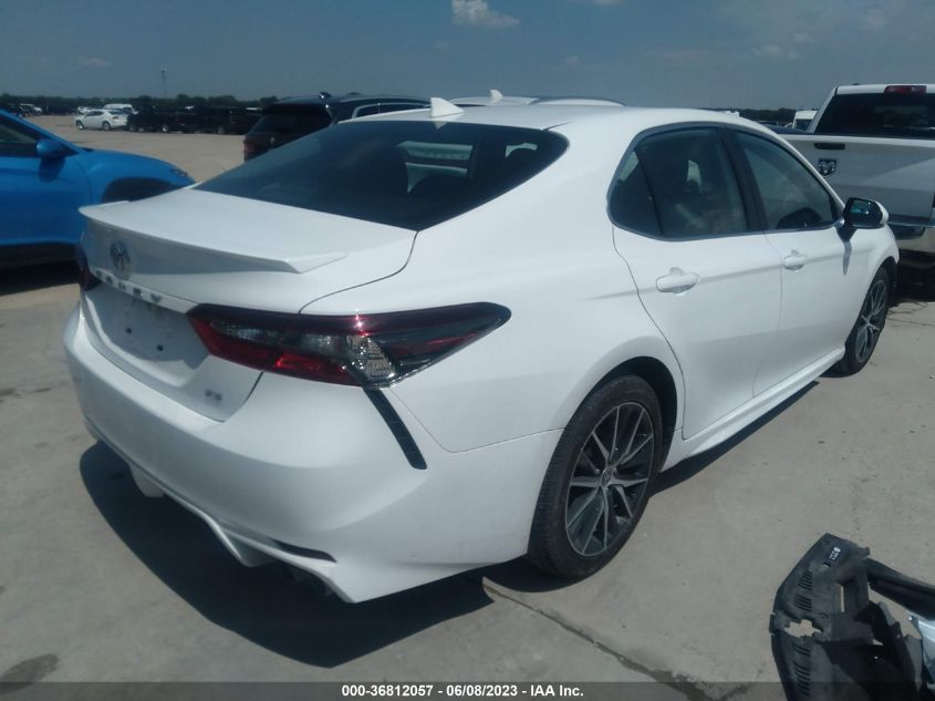 2022 TOYOTA CAMRY SE - 4T1G11AK0NU643896