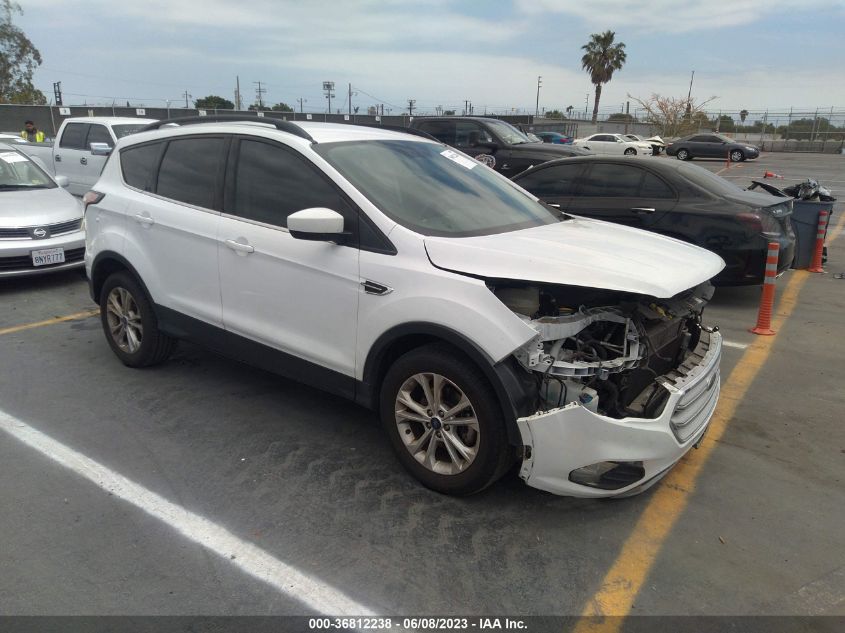 2018 FORD ESCAPE SE - 1FMCU0GD7JUB17333