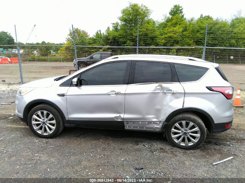 2017 FORD ESCAPE TITANIUM - 1FMCU9JD4HUD15181