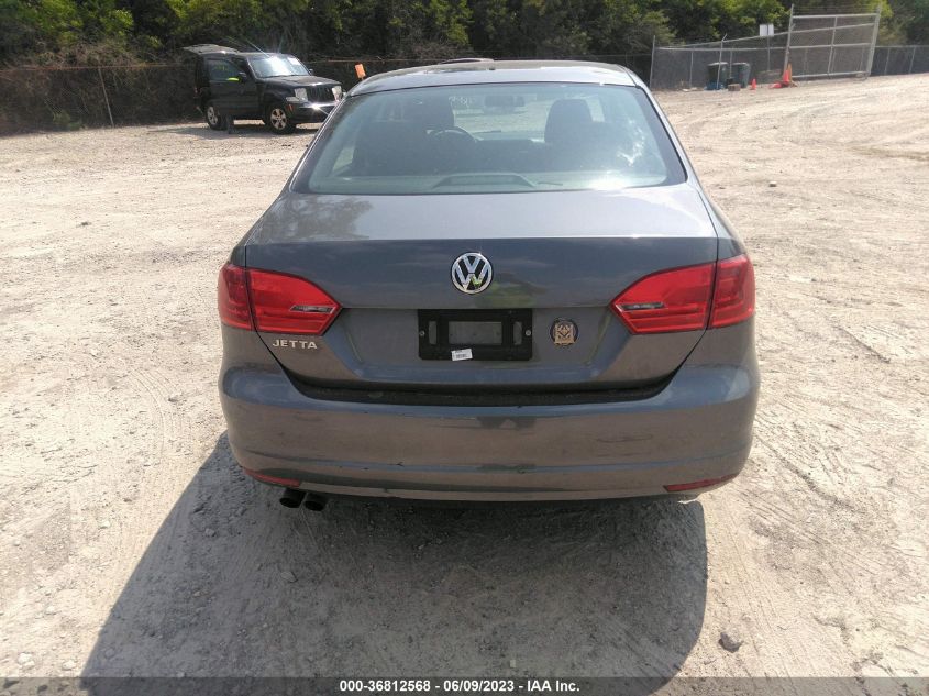 2014 VOLKSWAGEN JETTA SEDAN S - 3VW2K7AJ4EM428724