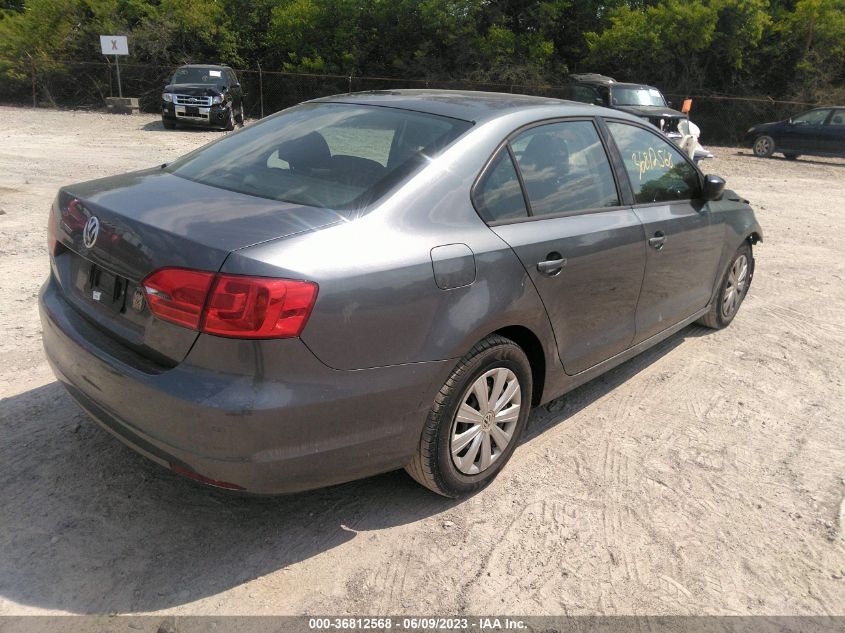 2014 VOLKSWAGEN JETTA SEDAN S - 3VW2K7AJ4EM428724
