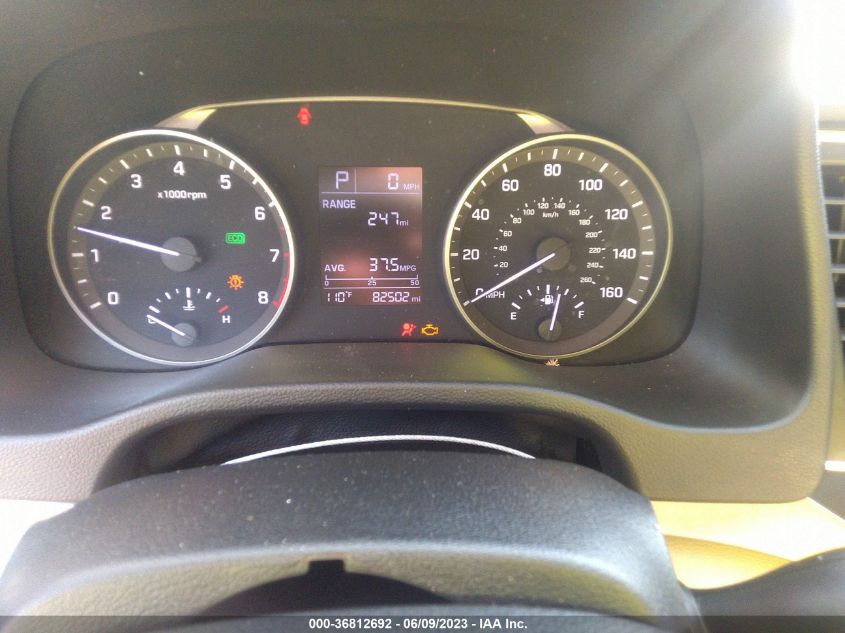 2018 HYUNDAI ELANTRA SE - KMHD74LF7JU471623