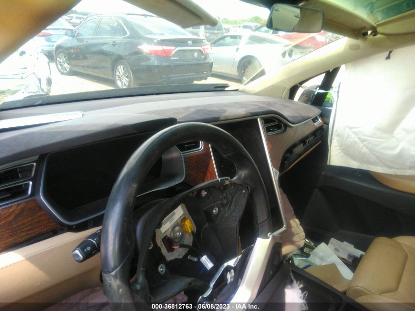 2017 TESLA MODEL X 90D/75D/100D - 5YJXCBE25HF054256