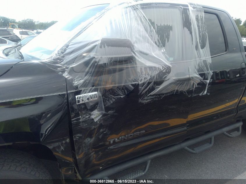 2014 TOYOTA TUNDRA 4WD TRUCK SR/SR5 - 5TFUW5F12EX402100