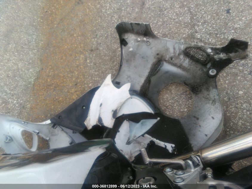 2006 SUZUKI GSX1300 R JS1GW71A862112288