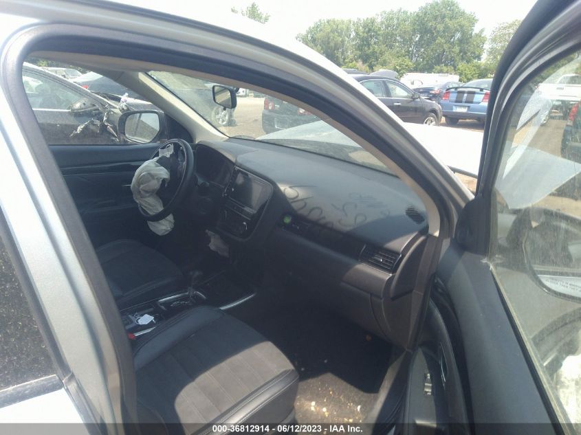2019 MITSUBISHI OUTLANDER SE/SEL/LE - JA4AD3A33KZ049947