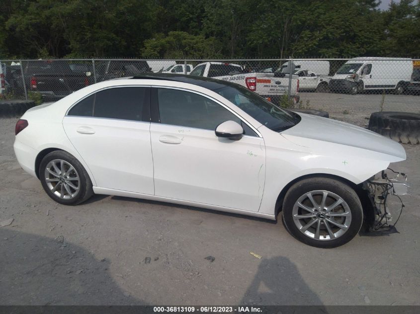 2019 MERCEDES-BENZ A-CLASS A 220 WDD3G4FB0KW026712