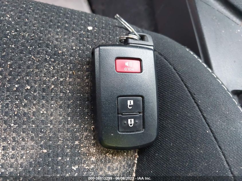 2018 TOYOTA RAV4 HYBRID - JTMRJREV1JD196277