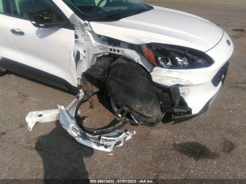 2021 FORD ESCAPE - 1FMCU9F67MUB18252