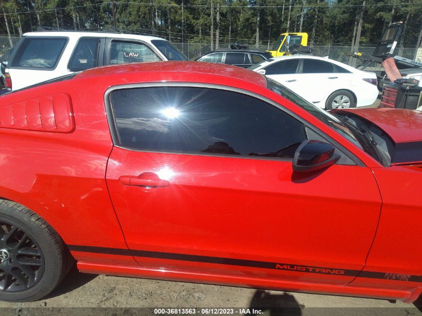 2014 FORD MUSTANG V6 - 1ZVBP8AM3E5254748