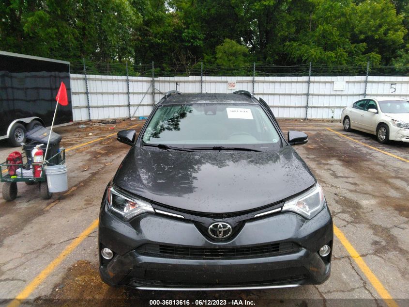 2017 TOYOTA RAV4 XLE - JTMRFREV2HJ105109