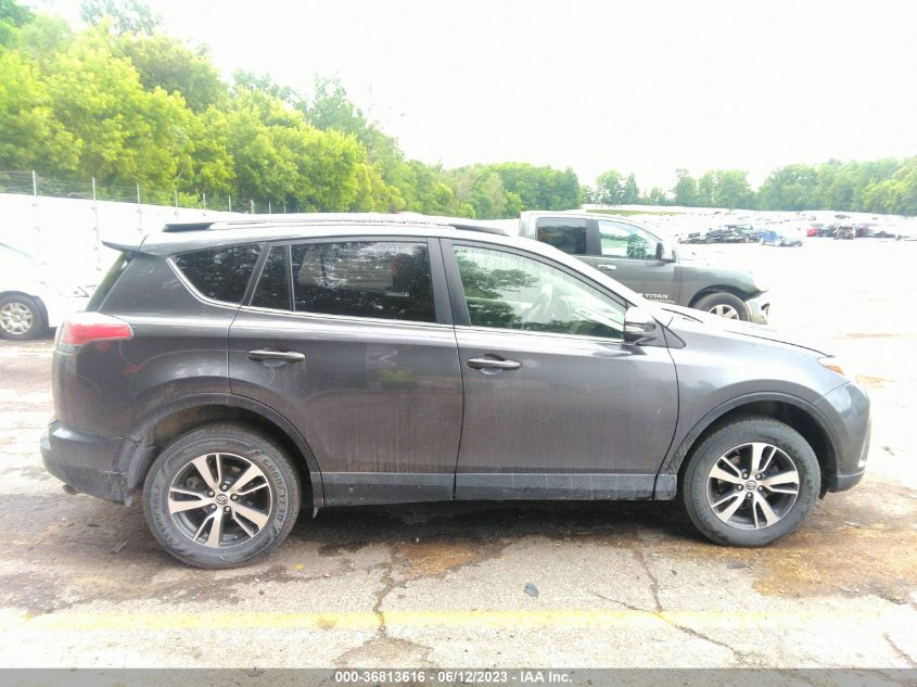 2017 TOYOTA RAV4 XLE - JTMRFREV2HJ105109